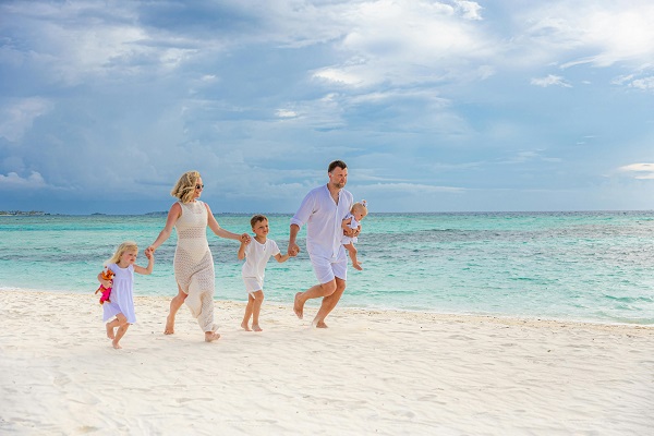 Ultimate Guide to Beach Family Tourism